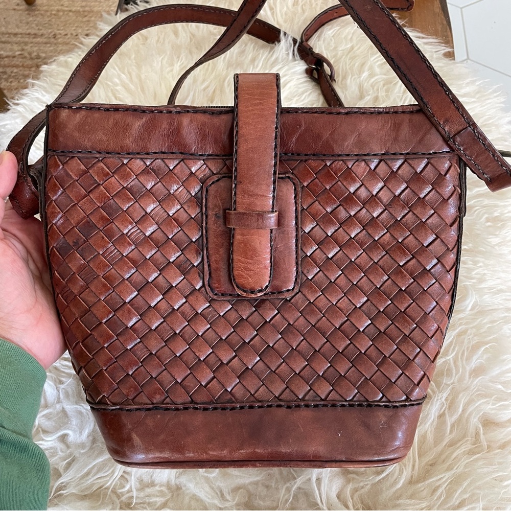 Cute over the shoulder bag!